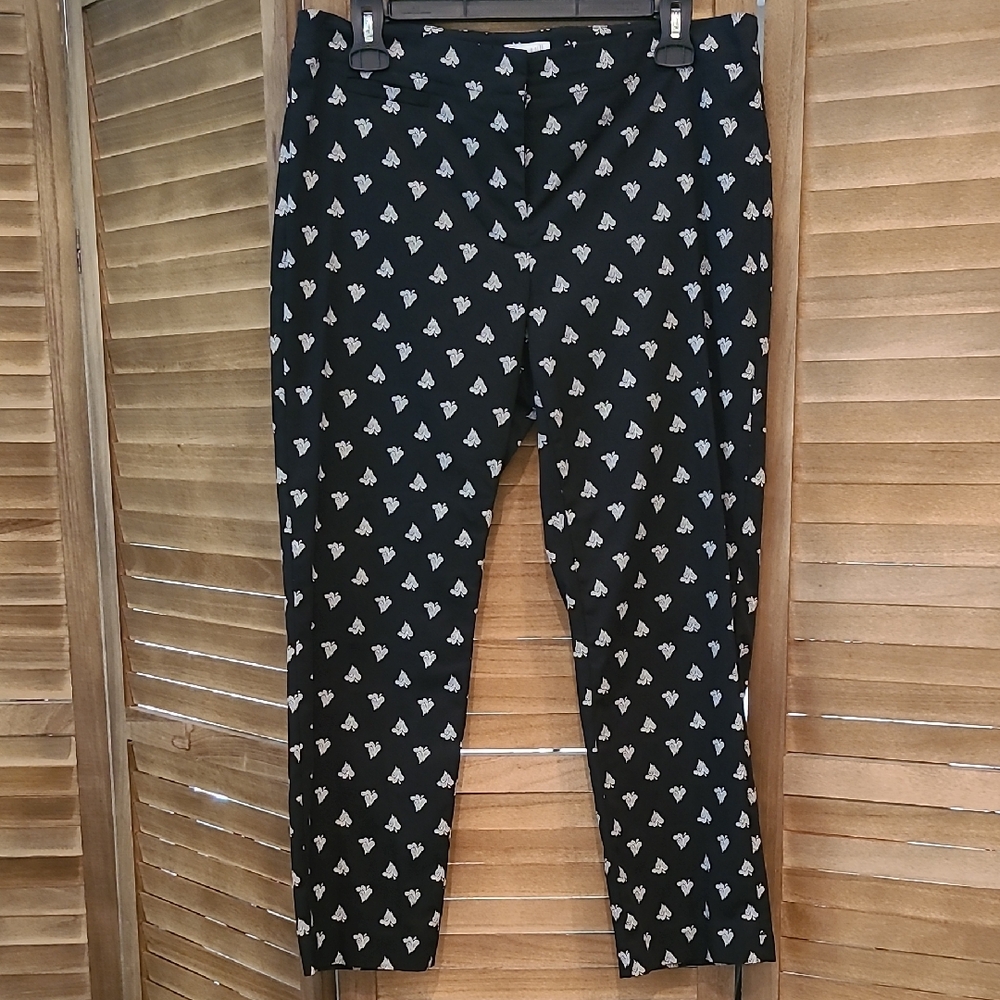 Cropped Black Pants with White Paisley Pattern